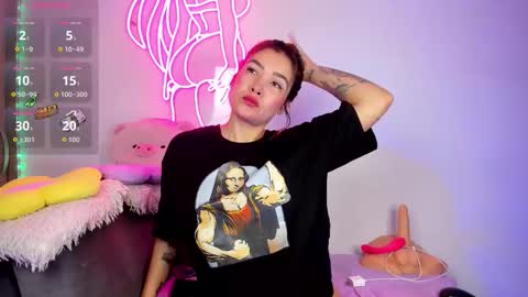    online show from November 28, 9:56 am