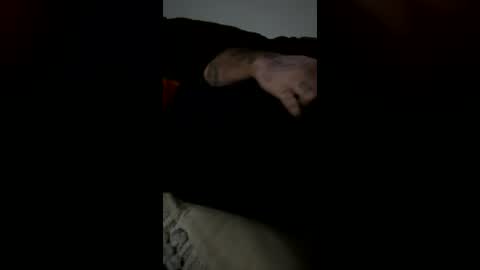 lovelacejustin50 online show from July 8, 4:06 am