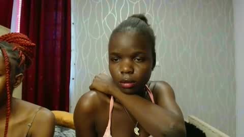 Snapshot of lovelent_shaz chatting on February 3, 6:40 am Shaz online show from February 3, 6:40 am