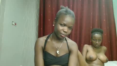 Snapshot of lovelent_shaz chatting on February 14, 5:10 pm Shaz online show from February 14, 5:10 pm