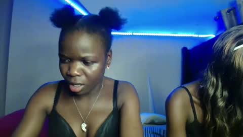 Snapshot of lovelent_shaz chatting on March 3, 4:13 pm Shaz online show from March 3, 4:13 pm