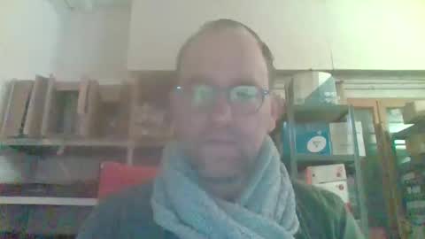 Snapshot of lovelick007 chatting on February 9, 9:46 am lovelick007 online show from February 9, 9:46 am