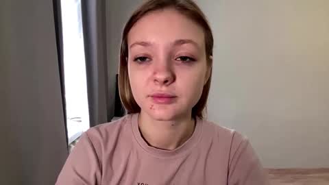 Ella online show from January 15, 7:13 am