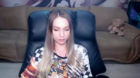 private open online show from March 12, 8:51 am