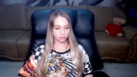 private open online show from January 13, 3:50 pm