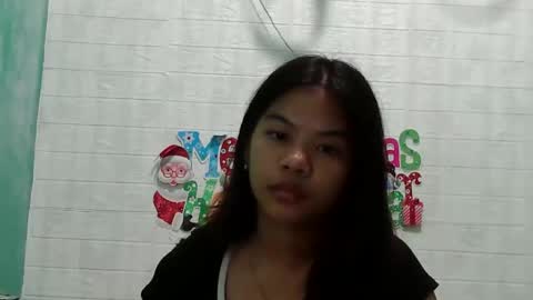 lovellypussy4u online show from December 16, 4:39 am