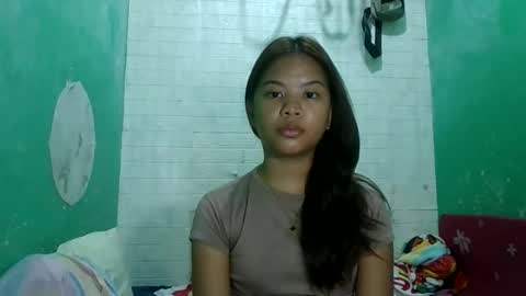 Snapshot of lovellypussy4u chatting on April 9, 5:29 am lovellypussy4u online show from April 9, 5:29 am