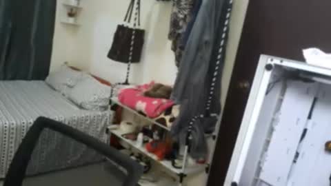 Snapshot of lovely_081 chatting on June 9, 11:55 am LOVELY online show from June 9, 11:55 am