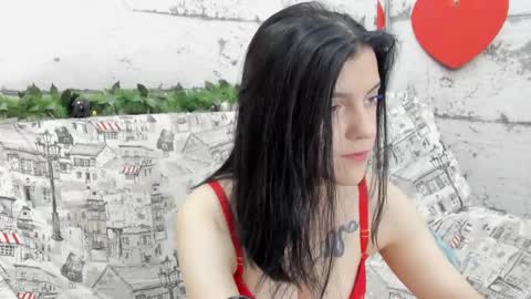 lovely__audrey online show from January 16, 7:56 am