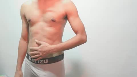 Snapshot of lovely__person chatting on February 13, 9:17 pm Lovely Person online show from February 13, 9:17 pm