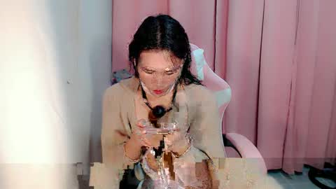 your angel online show from January 11, 2:04 pm