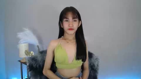 BELLA online show from May 13, 3:48 am