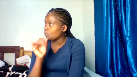 Snapshot of lovely_goodness chatting on January 13, 4:39 am enid online show from January 13, 4:39 am