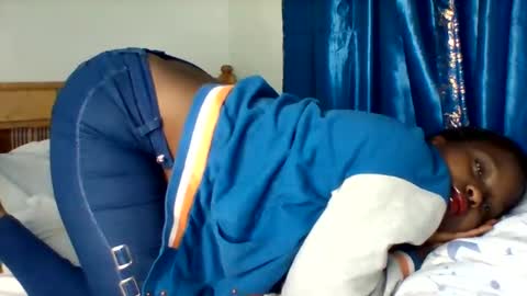 Snapshot of lovely_goodness chatting on January 23, 6:06 am enid online show from January 23, 6:06 am