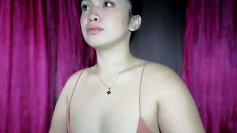 LOVE online show from March 29, 8:31 pm