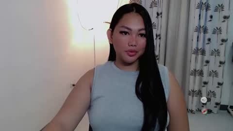 lovely_megan08 online show from October 6, 8:45 am