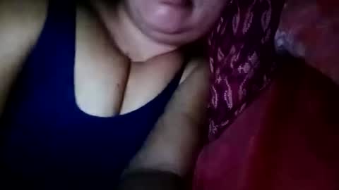 Snapshot of lovely_orchid chatting on December 13, 9:52 pm lovely_orchid online show from December 13, 9:52 pm