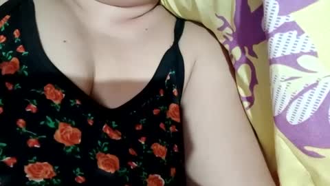 Snapshot of lovely_orchid chatting on January 12, 8:57 pm lovely_orchid online show from January 12, 8:57 pm