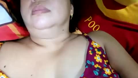 Snapshot of lovely_orchid chatting on March 10, 10:34 pm lovely_orchid online show from March 10, 10:34 pm