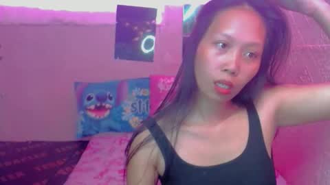 Snapshot of lovely_pinayxxx chatting on February 17, 5:37 am lovely_pinayxxx online show from February 17, 5:37 am