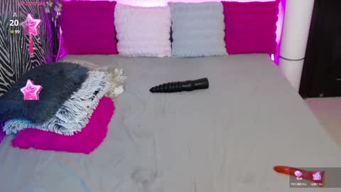    online show from January 18, 10:17 am