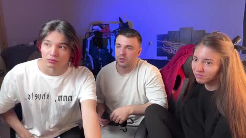 lovelydany3 online show from December 19, 4:24 pm