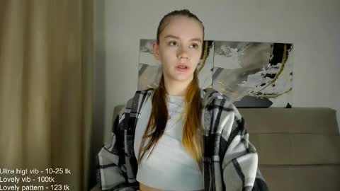 lovelygracee online show from September 19, 5:24 pm