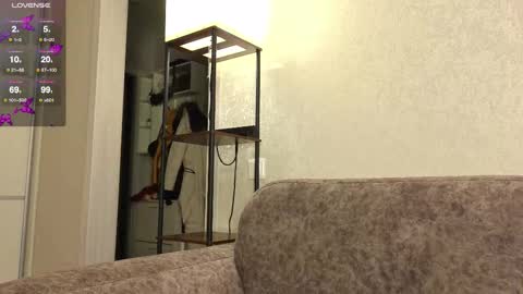 Kate only online show from December 18, 12:33 pm