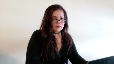 Snapshot of lovelykatiebabe chatting on February 25, 6:31 pm lovelykatiebabe online show from February 25, 6:31 pm