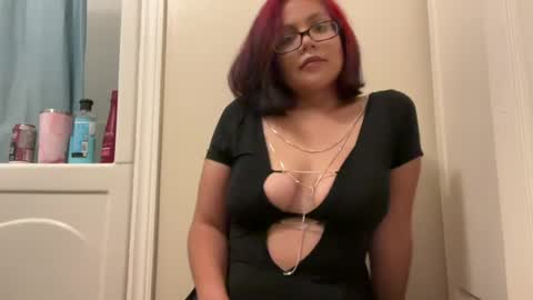 Snapshot of lovelykatiebabe chatting on July 23, 1:41 am lovelykatiebabe online show from July 23, 1:41 am