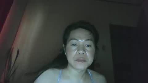 lovelykimts32 online show from November 16, 4:40 am