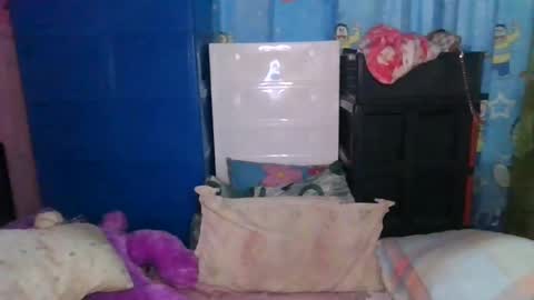 Snapshot of lovelyladylynxxx chatting on February 12, 9:10 am LocwlyLSYlYNXXX online show from February 12, 9:10 am