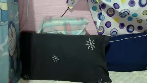 Snapshot of lovelyladylynxxx chatting on October 28, 10:19 am LocwlyLSYlYNXXX online show from October 28, 10:19 am