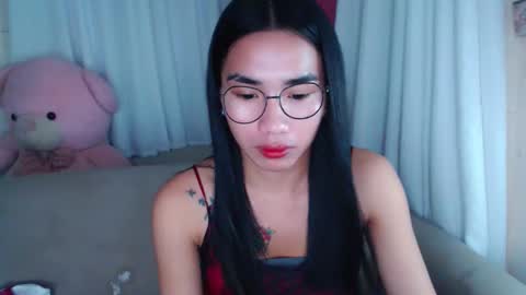 lovelymae18 online show from December 2, 10:56 pm