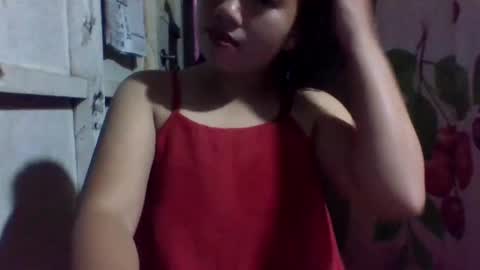 Snapshot of lovelymocha27 chatting on December 28, 10:47 am lovelymocha27s online show from December 28, 10:47 am