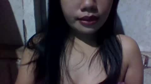 Snapshot of lovelymocha27 chatting on January 25, 7:49 pm lovelymocha27s online show from January 25, 7:49 pm