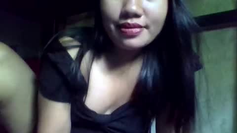 Snapshot of lovelymocha27 chatting on September 13, 2:44 am lovelymocha27s online show from September 13, 2:44 am