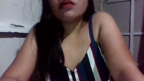 Snapshot of lovelymocha27 chatting on September 22, 1:13 pm lovelymocha27s online show from September 22, 1:13 pm