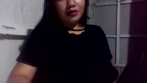 Snapshot of lovelymocha27 chatting on October 9, 8:51 pm lovelymocha27s online show from October 9, 8:51 pm