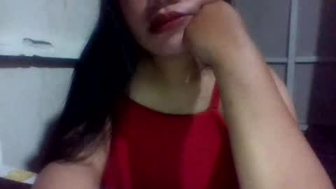 Snapshot of lovelymocha27 chatting on October 14, 9:04 pm lovelymocha27s online show from October 14, 9:04 pm