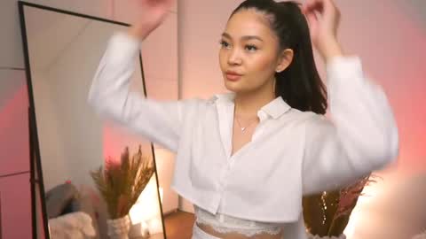 kim online show from February 14, 3:15 pm