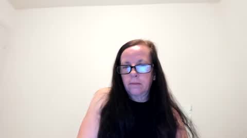 Snapshot of lovelypeachgoddess chatting on March 15, 4:51 am Loving Peach Goddess online show from March 15, 4:51 am