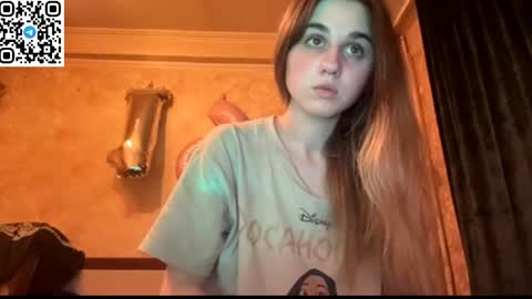 Snapshot of lovelysilk_63 chatting on May 8, 7:41 pm ELA online show from May 8, 7:41 pm