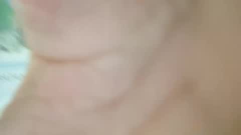 Snapshot of lovelysweetie4u chatting on April 24, 8:39 am eunice online show from April 24, 8:39 am