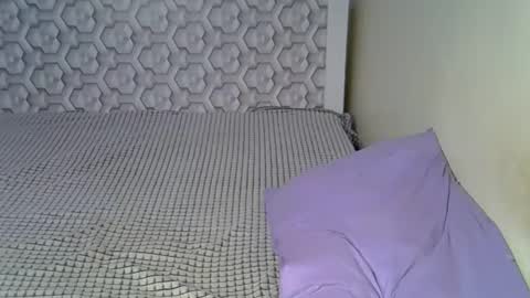 Snapshot of lovelytin chatting on February 3, 4:45 pm lovelytin online show from February 3, 4:45 pm