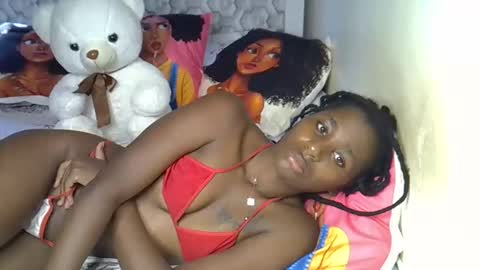 Snapshot of lovelytin chatting on February 27, 10:48 am lovelytin online show from February 27, 10:48 am