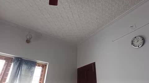 Snapshot of lovemeinbay chatting on March 2, 8:43 am Romantic Boy online show from March 2, 8:43 am