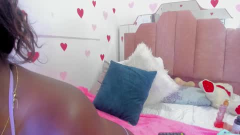 L O V E  online show from February 21, 5:53 pm