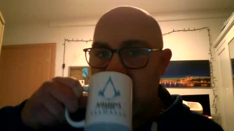 lover010983 online show from January 13, 6:38 am