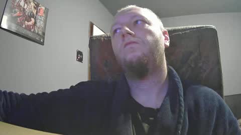 Snapshot of lover582553 chatting on December 24, 5:49 am lover582553 online show from December 24, 5:49 am